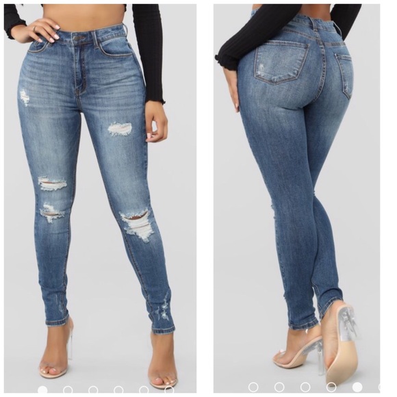 ⚡️SALE⚡️New Jeans - Picture 1 of 4